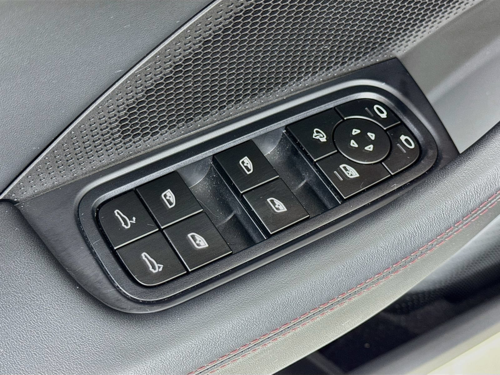 Used 2025 Porsche Panamera 4 AWD/4WD image 16