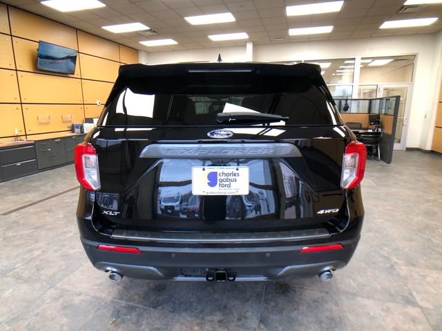 Certified 2023 Ford Explorer XLT w/ Equipment Group 202A image 6