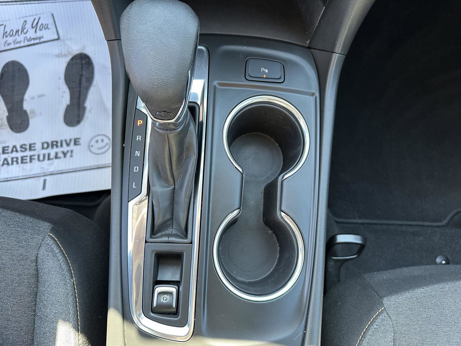 Used 2023 Chevrolet Equinox LT image 35