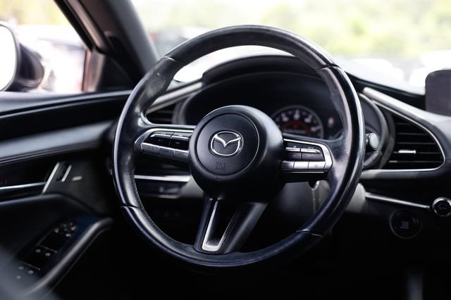 Used 2020 MAZDA MAZDA3 Hatchback w/ Preferred Package FWD image 30