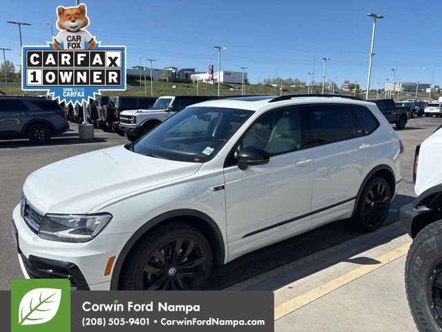 Used 2020 Volkswagen Tiguan SE R-Line FWD image 1