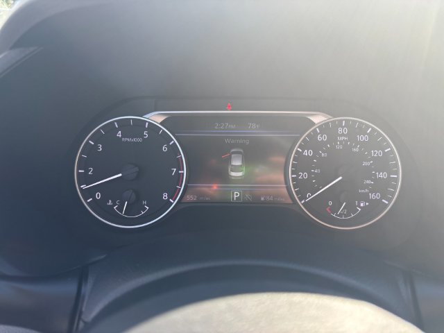 Certified 2025 Nissan Sentra SR w/ Midnight Edition FWD image 27