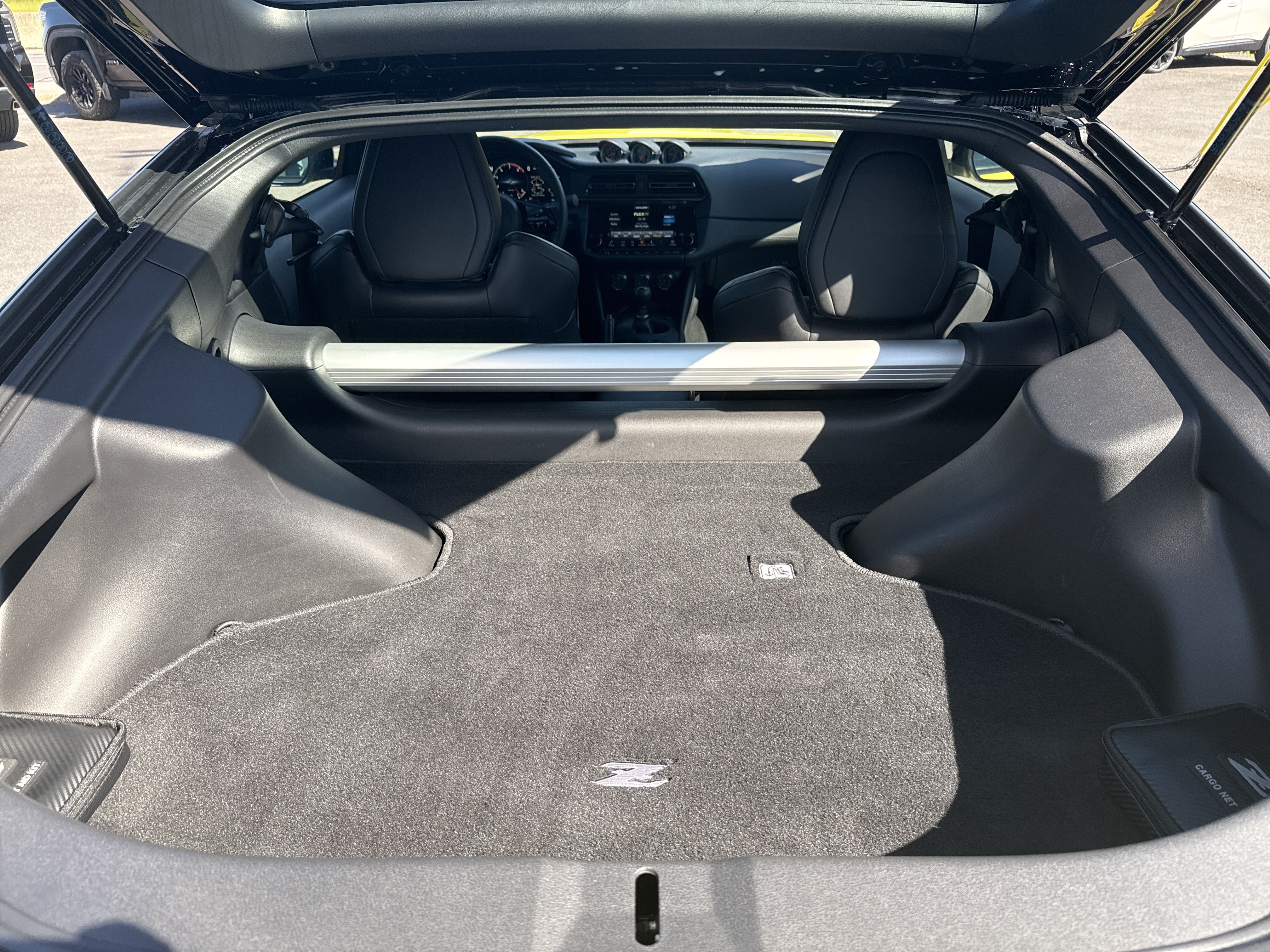 Used 2024 Nissan Z Performance w/ Floor Mat Package RWD video 5
