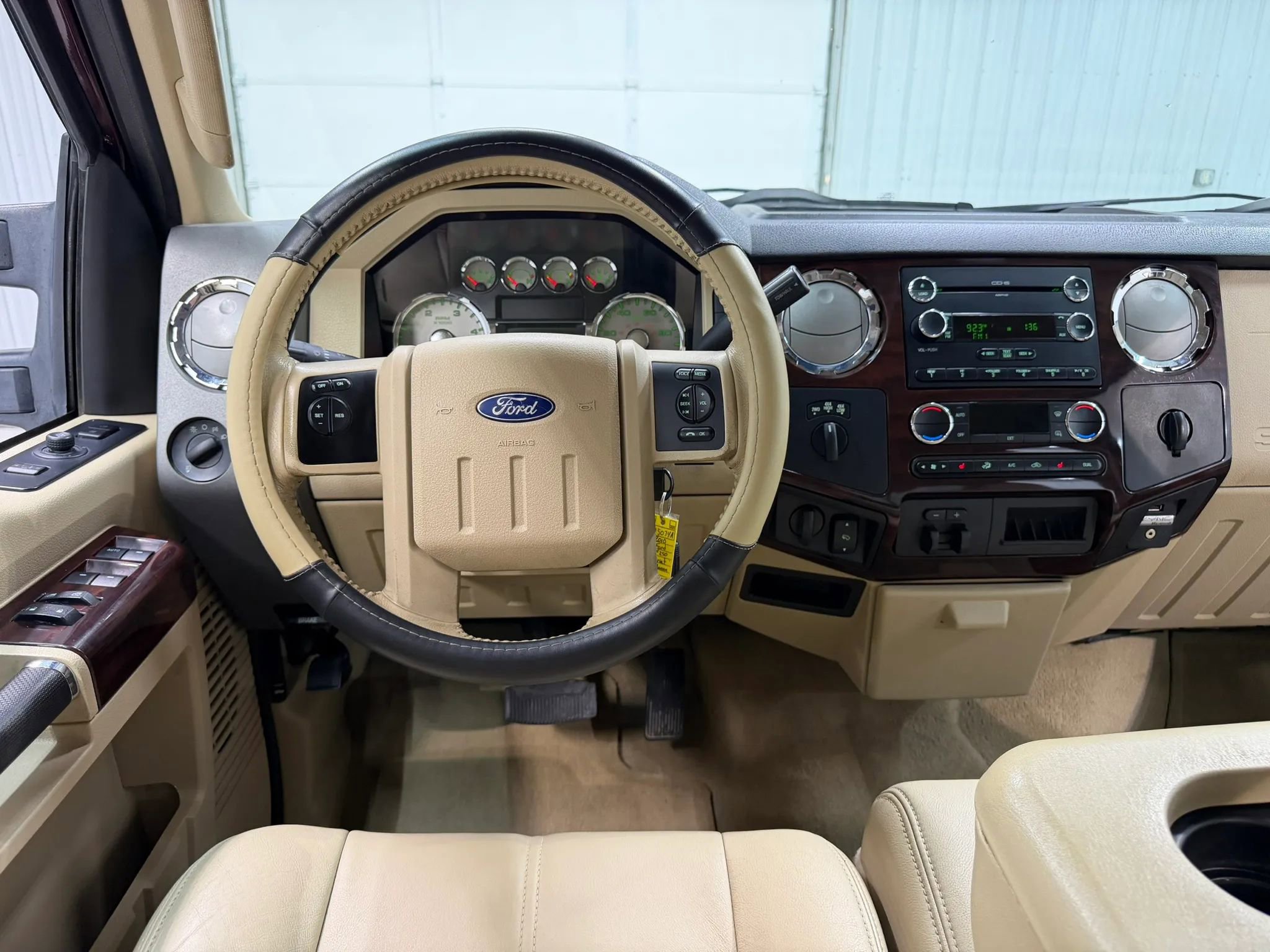 Used 2010 Ford F250 Lariat AWD/4WD image 18
