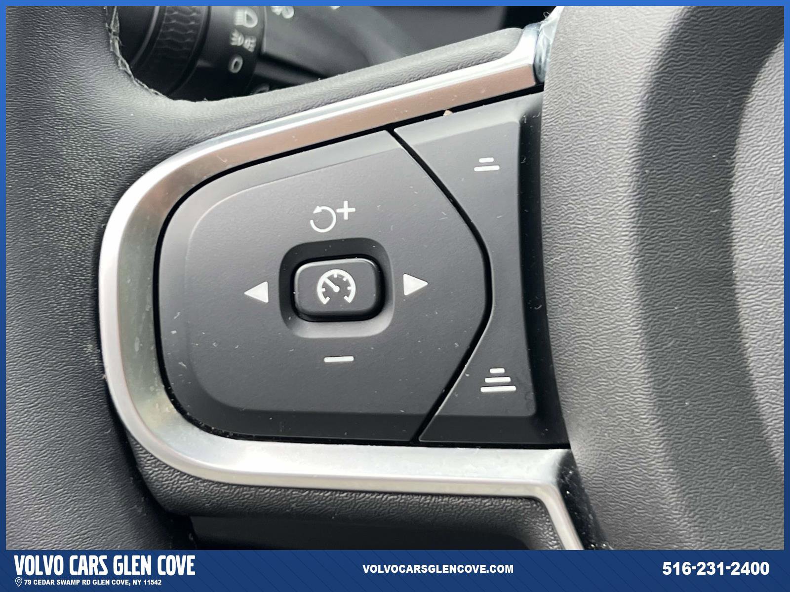 Used 2024 Volvo XC60 B5 Core w/ Protection Package Premier image 20