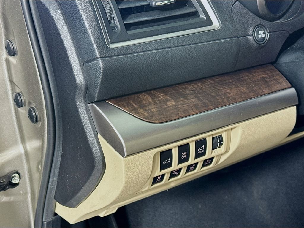 Used 2016 Subaru Outback 2.5i Limited image 10