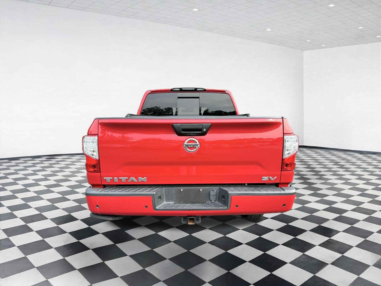 Used 2021 Nissan Titan SV w/ SV Convenience Package RWD image 5