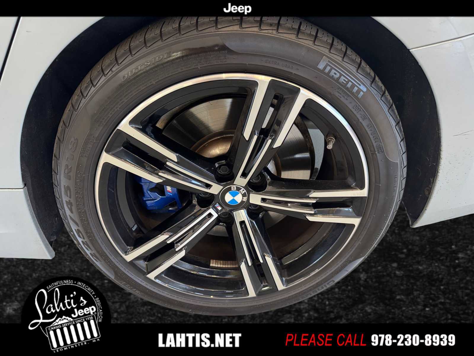 Used 2023 BMW M340i xDrive w/ Premium Package image 8