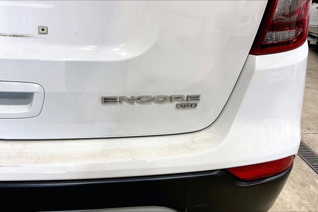 Used 2019 Buick Encore Preferred AWD/4WD image 7