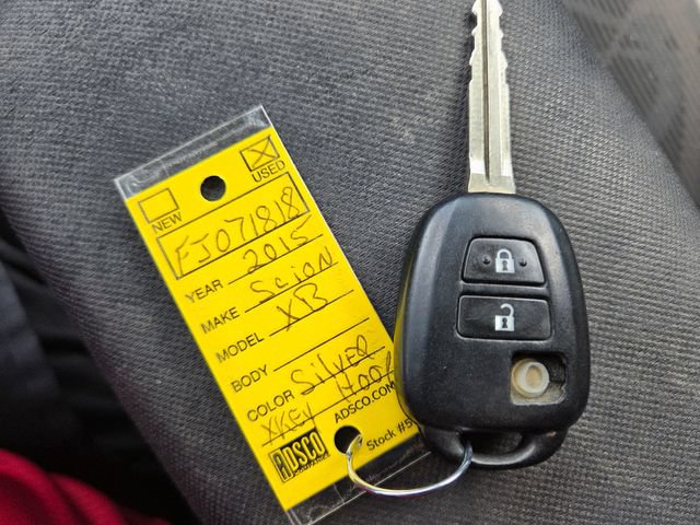 Used 2015 Scion xB FWD image 19