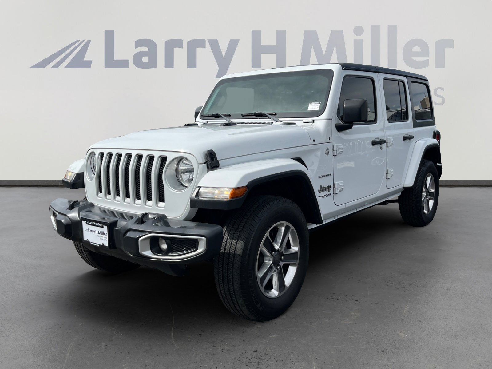 Used 2018 Jeep Wrangler Unlimited Sahara image 1