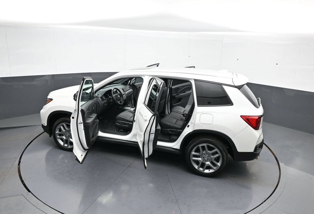 Certified 2023 Honda Passport EX-L image 45