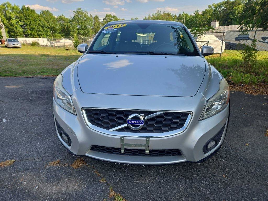 Used 2012 Volvo C30 T5 R-Design FWD image 2