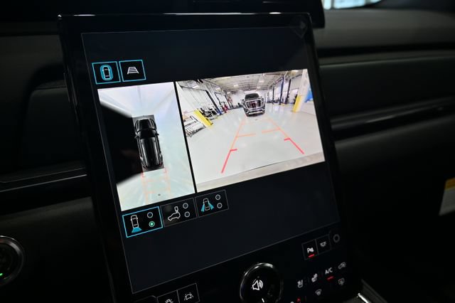 New 2026 GMC Terrain AT4 w/ Convenience Package III AWD/4WD image 16