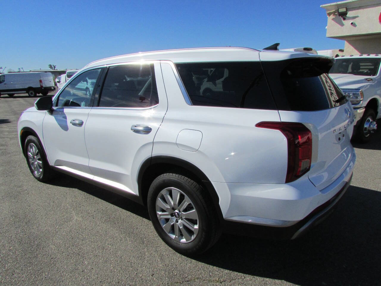 Used 2025 Hyundai Palisade SEL image 8