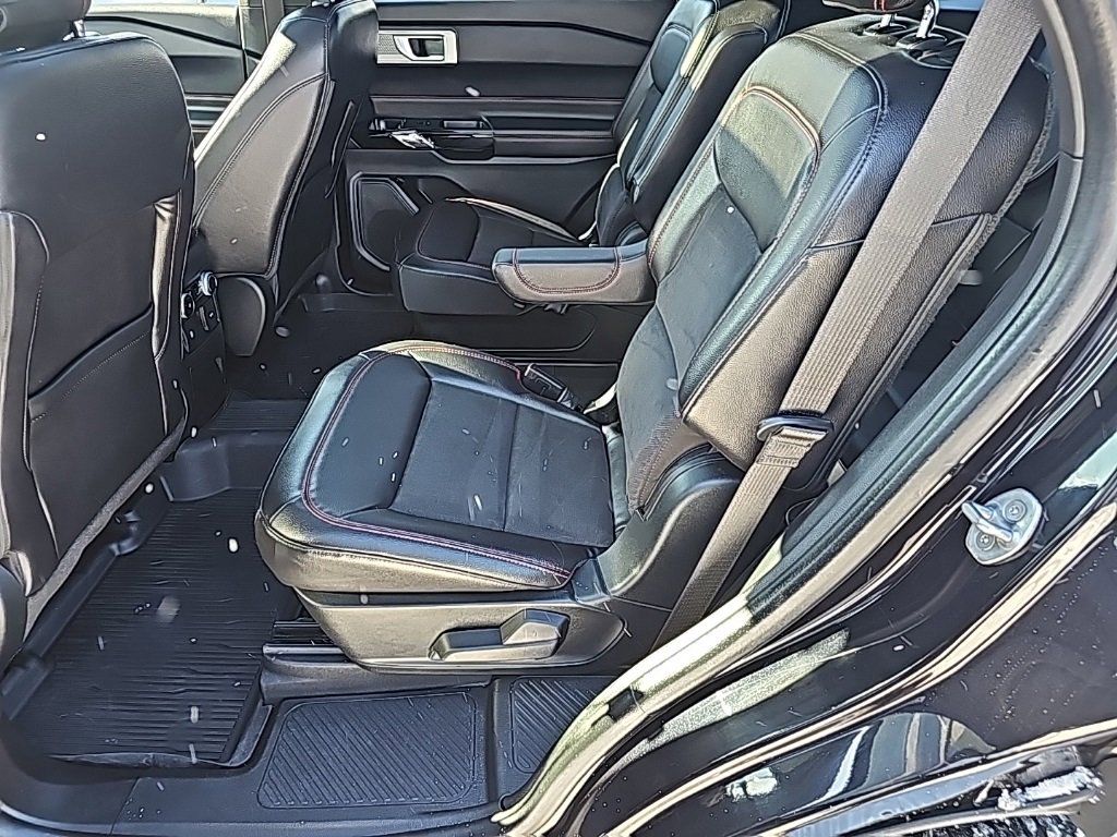 Used 2023 Ford Explorer ST-Line w/ Class IV Trailer Tow Package image 19