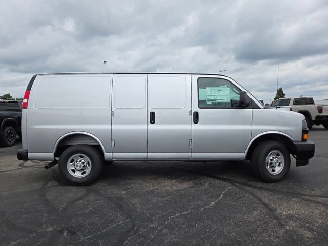 New 2026 Chevrolet Express 2500 w/ Driver Convenience Package RWD image 12