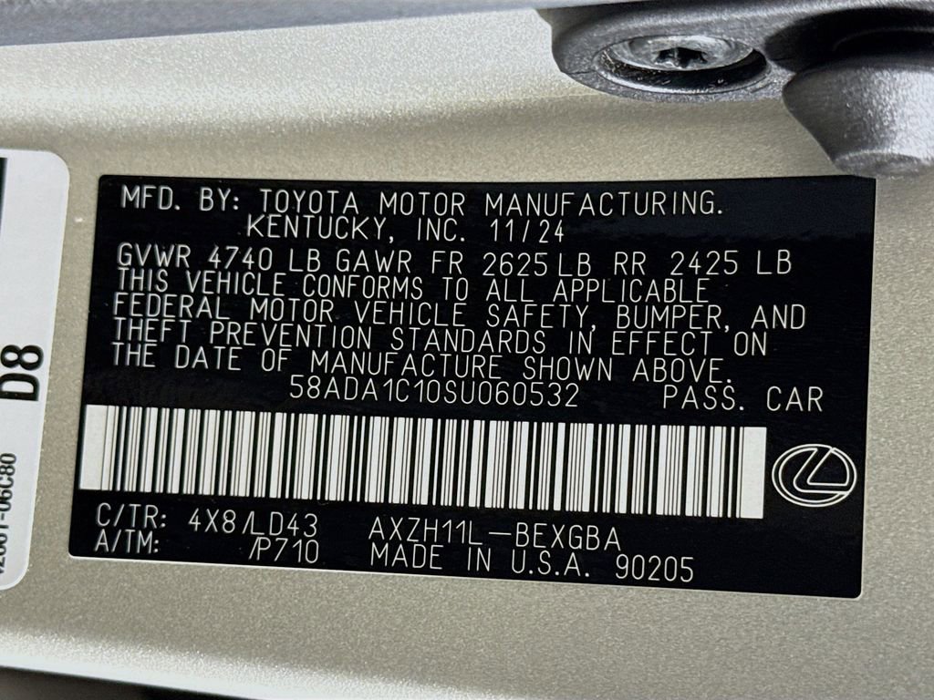 Certified 2025 Lexus ES 300h w/ Premium Package image 33