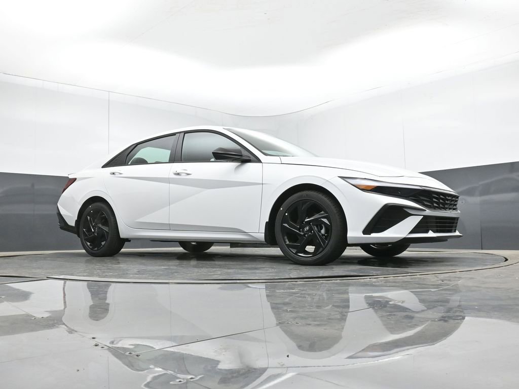 New 2026 Hyundai Elantra Sport image 15