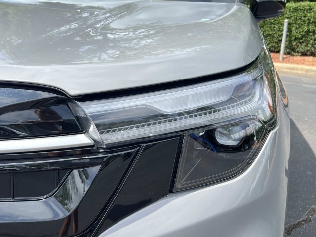 Used 2025 Subaru Forester Touring w/ Popular Package - Touring AWD/4WD image 10