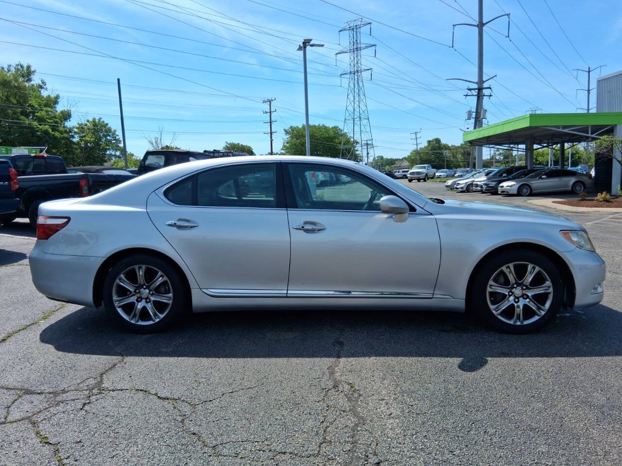 Used 2008 Lexus LS 460 RWD image 4