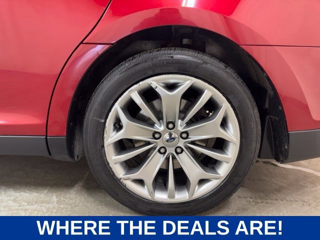 Used 2013 Ford Taurus Limited FWD image 41