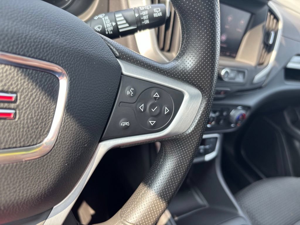 Used 2024 GMC Terrain SLE w/ Driver Convenience Package AWD/4WD image 30