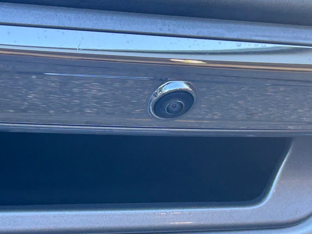 Used 2022 RAM 1500 Limited w/ Body Color Bumper Group image 24