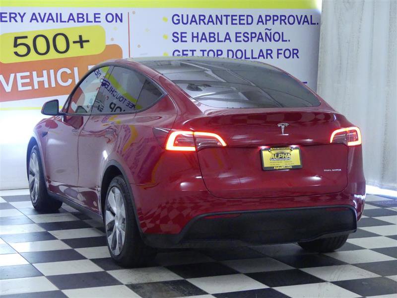 Used 2023 Tesla Model Y Long Range image 5