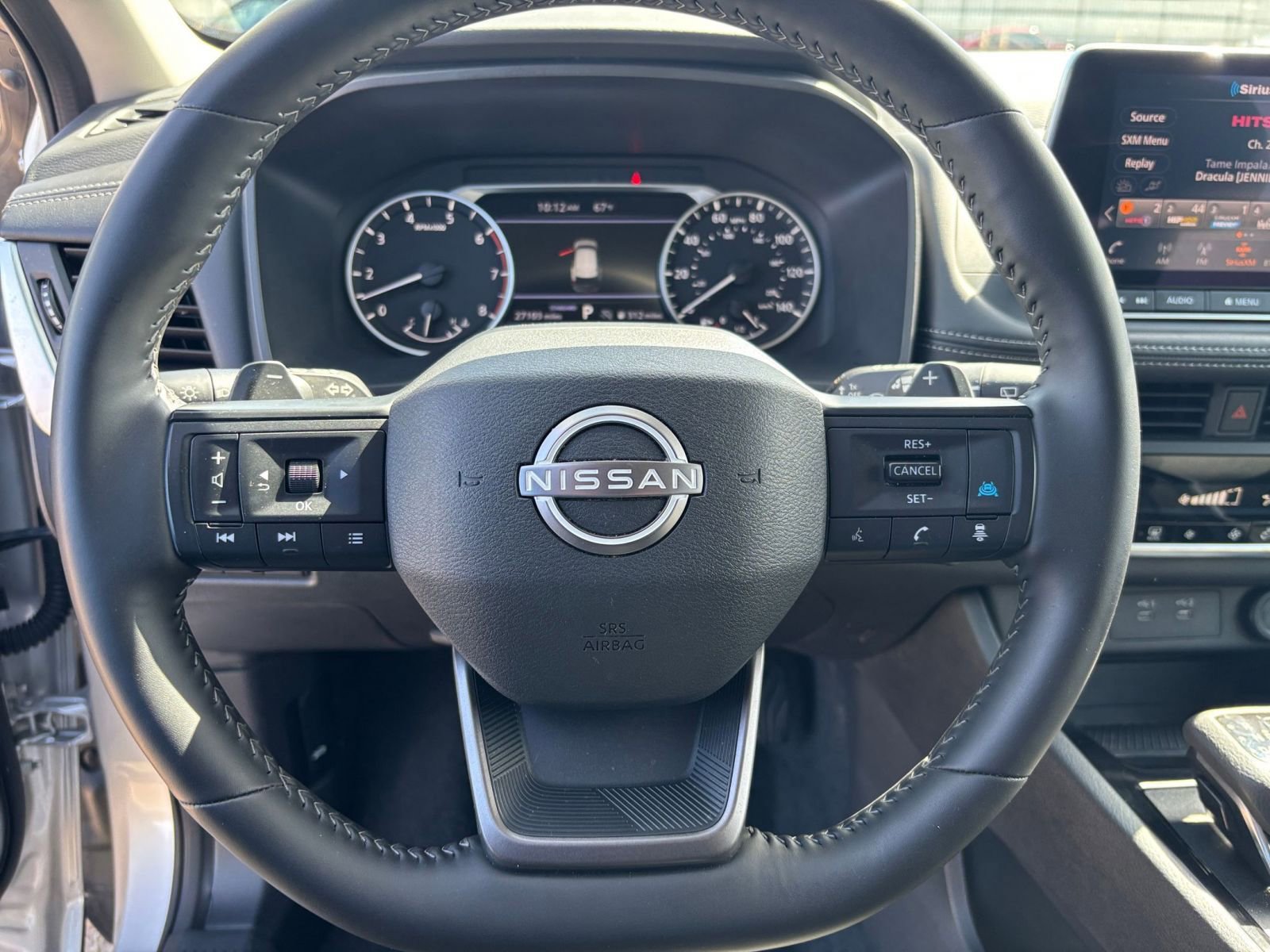 Used 2025 Nissan Rogue SV FWD image 30