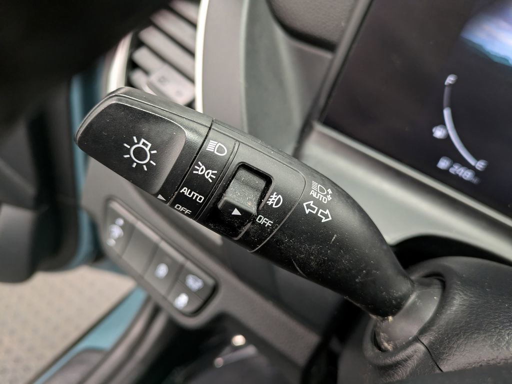 Used 2025 Kia Seltos EX AWD/4WD image 19