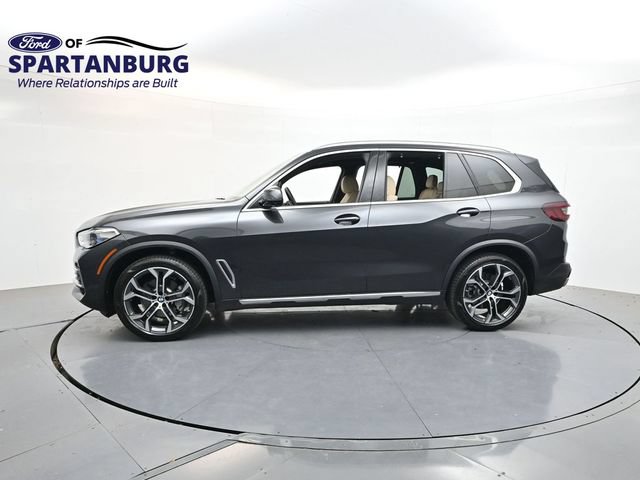 Used 2022 BMW X5 xDrive40i w/ Executive Package AWD/4WD image 4