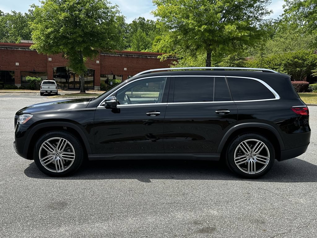 Certified 2025 Mercedes-Benz GLS 450 4MATIC image 5