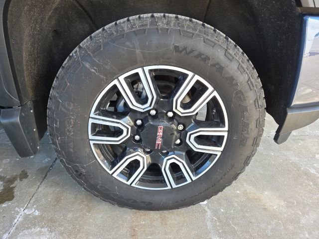 Used 2021 GMC Sierra 2500 AT4 w/ AT4 Premium Plus Package image 88