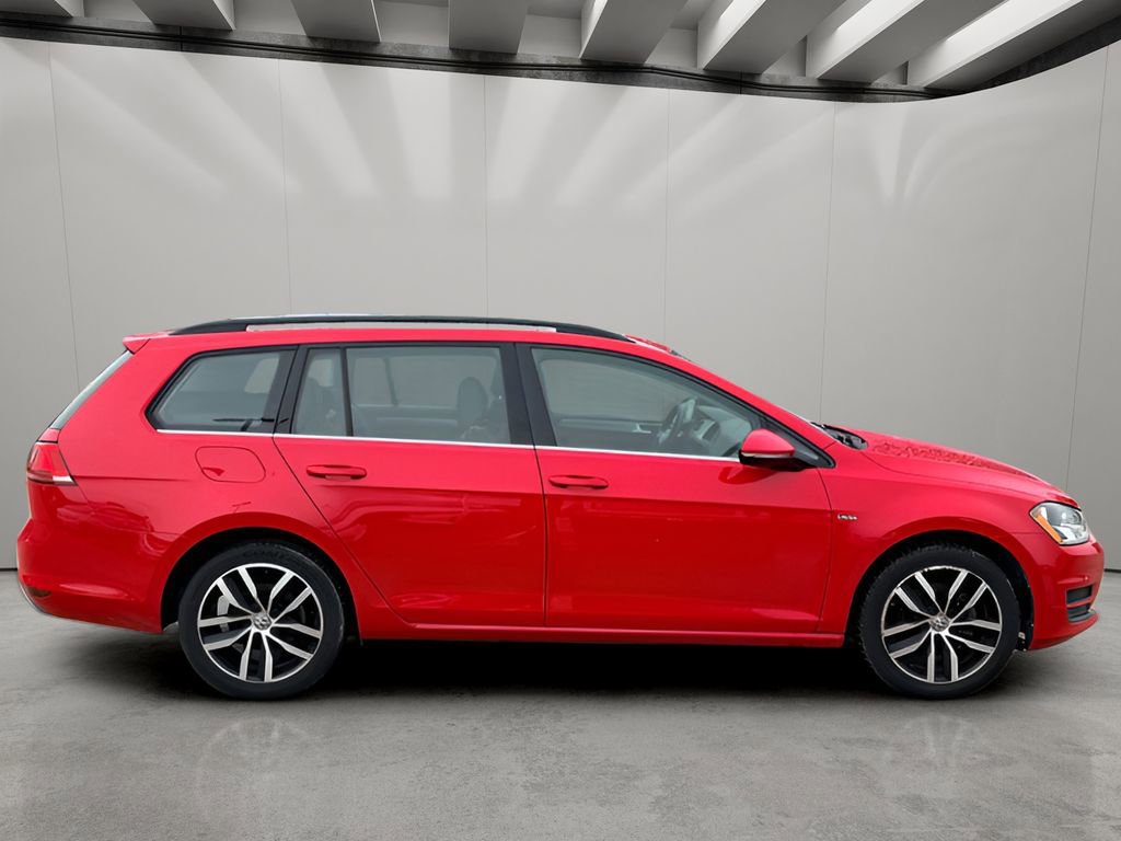 Used 2016 Volkswagen Golf Limited Edition FWD image 6