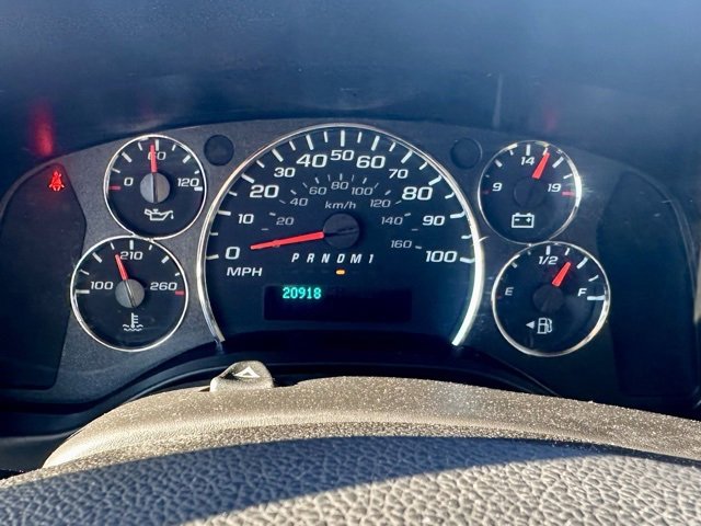 Used 2024 Chevrolet Express 2500 w/ Driver Convenience Package image 16