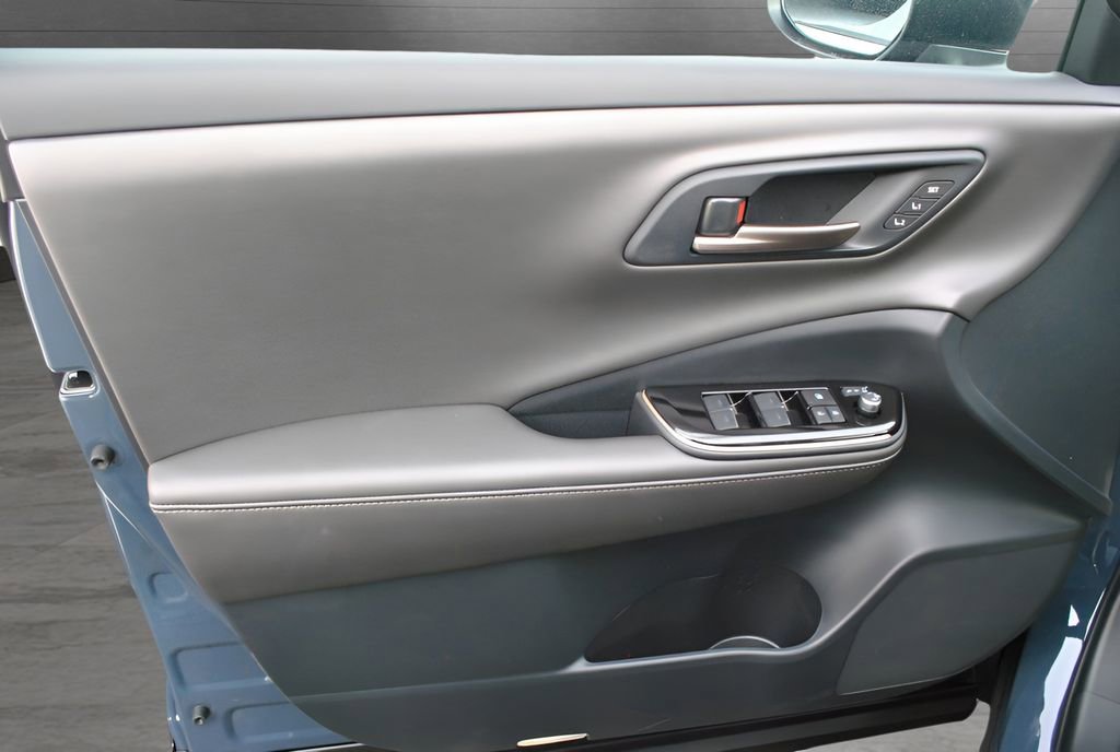 New 2026 Toyota Crown Nightshade image 5