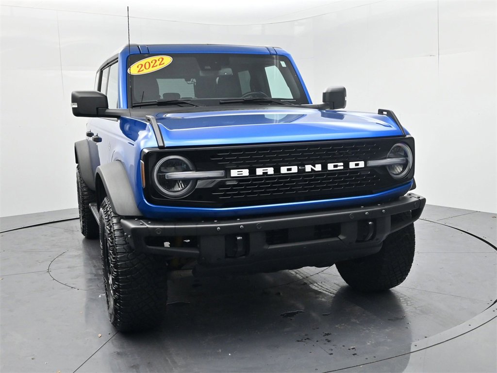 Used 2022 Ford Bronco Wildtrak image 2