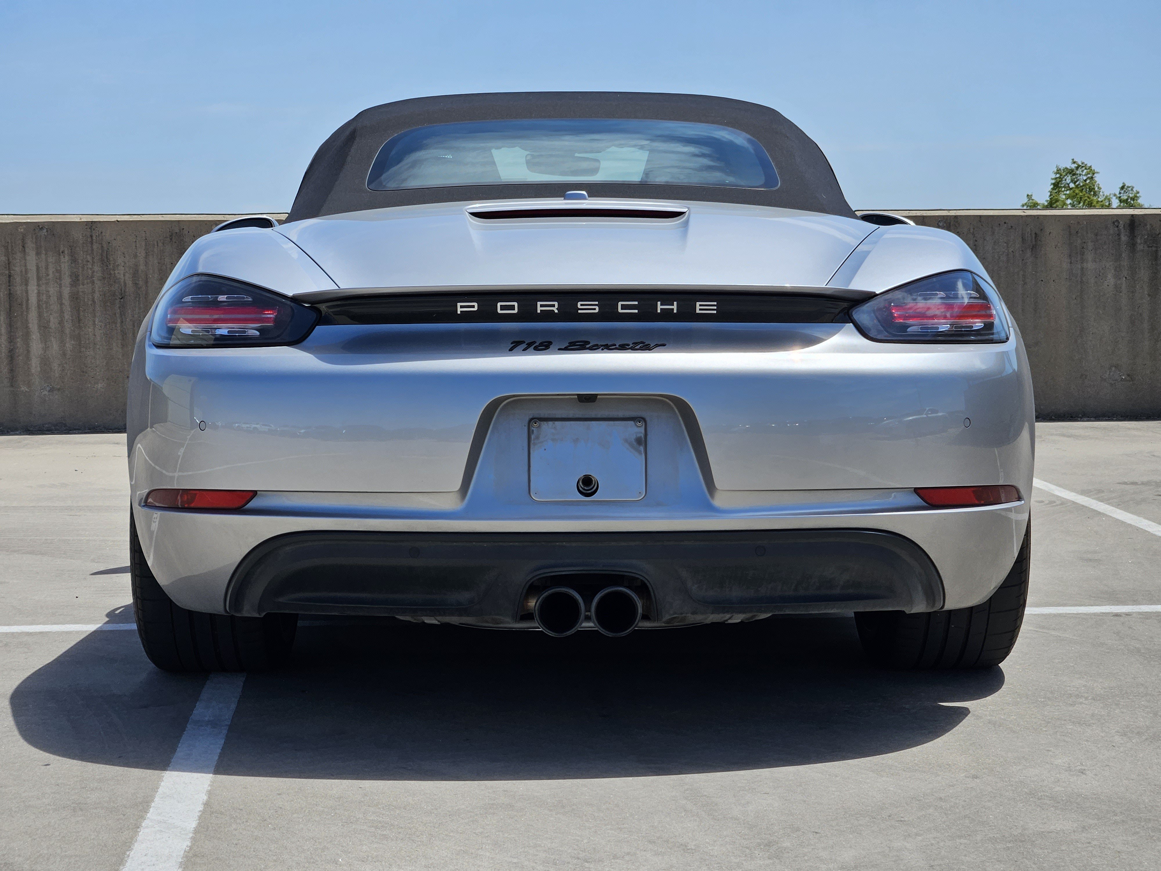 Certified 2024 Porsche 718 Boxster RWD image 7