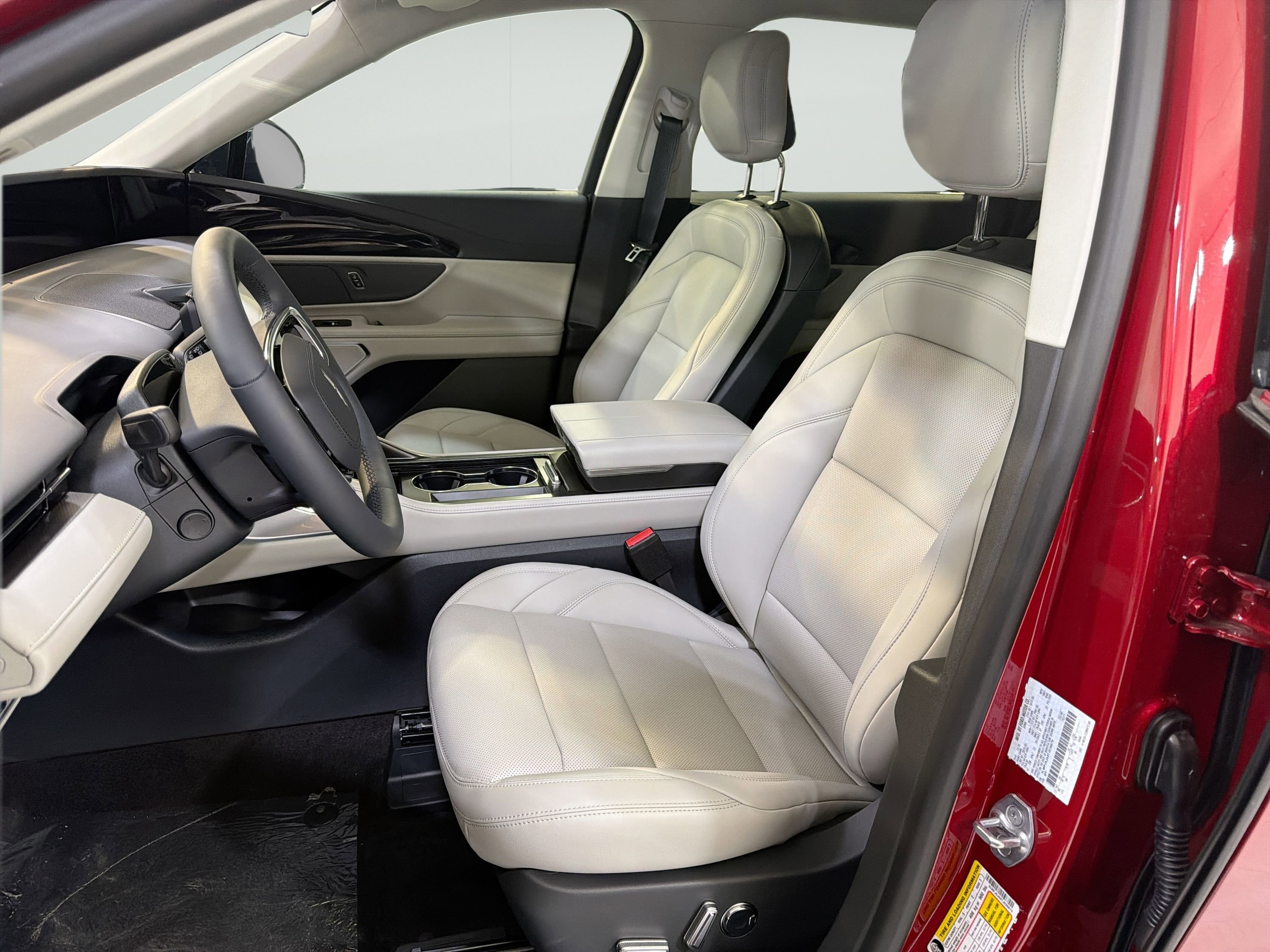 New 2026 Lincoln Nautilus Premier AWD/4WD image 10