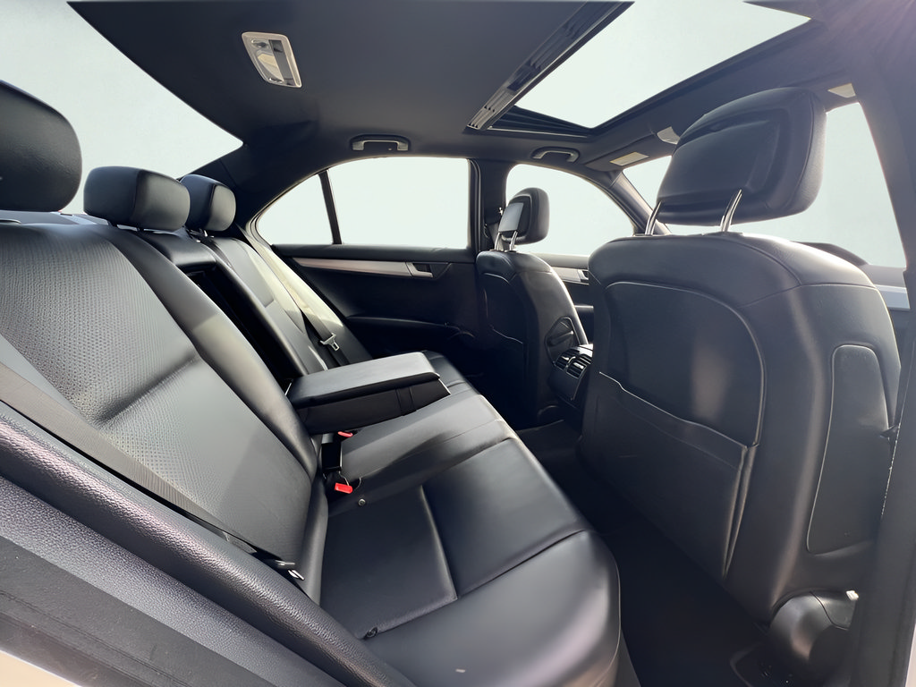 Used 2014 Mercedes-Benz C 250 Sedan image 22