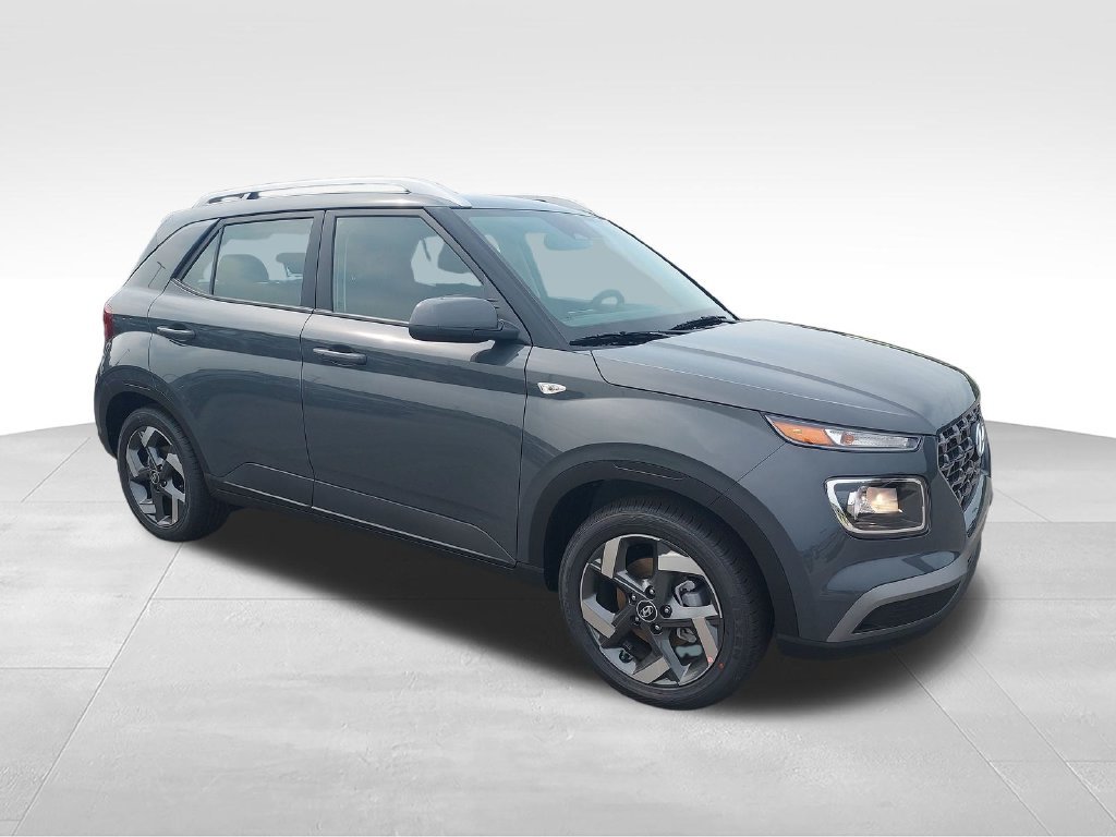 New 2026 Hyundai Venue SEL FWD image 7