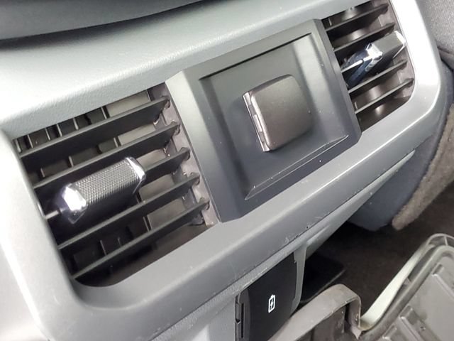 Used 2021 Ford F150 XLT AWD/4WD image 32