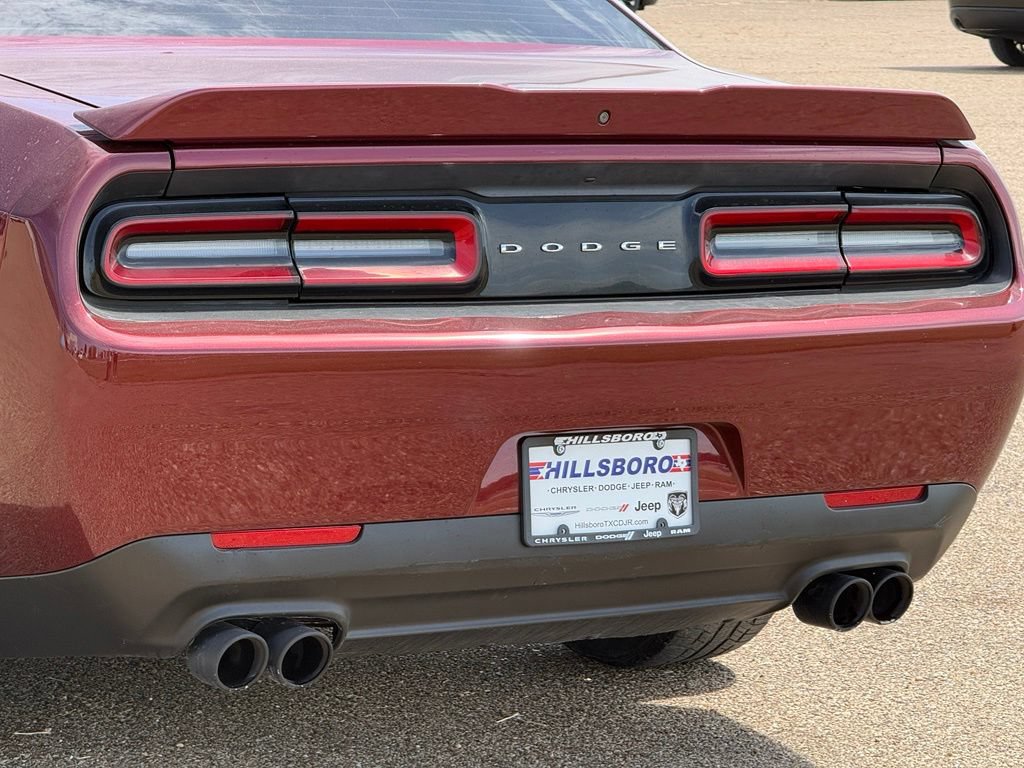 Used 2021 Dodge Challenger SXT RWD image 7