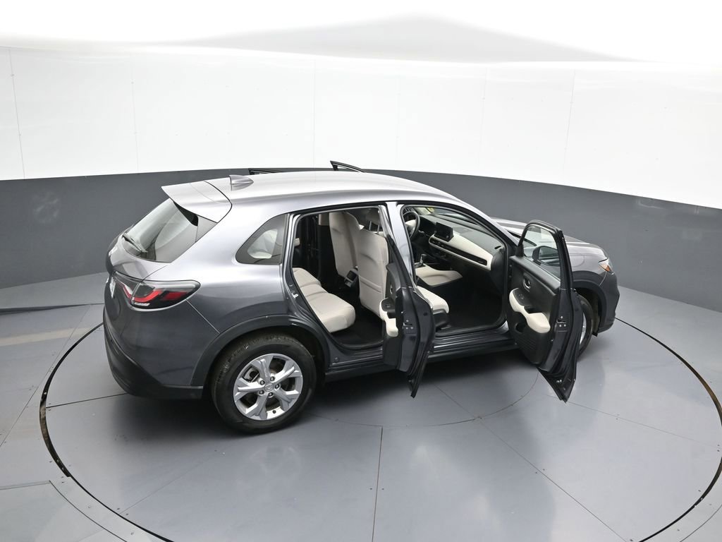 Certified 2023 Honda HR-V LX image 43