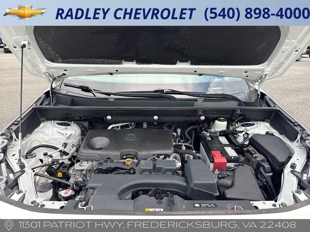 Used 2023 Toyota RAV4 XLE AWD/4WD image 15