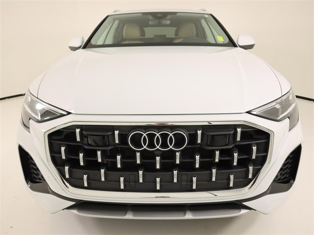 Certified 2025 Audi Q8 Premium Plus image 8