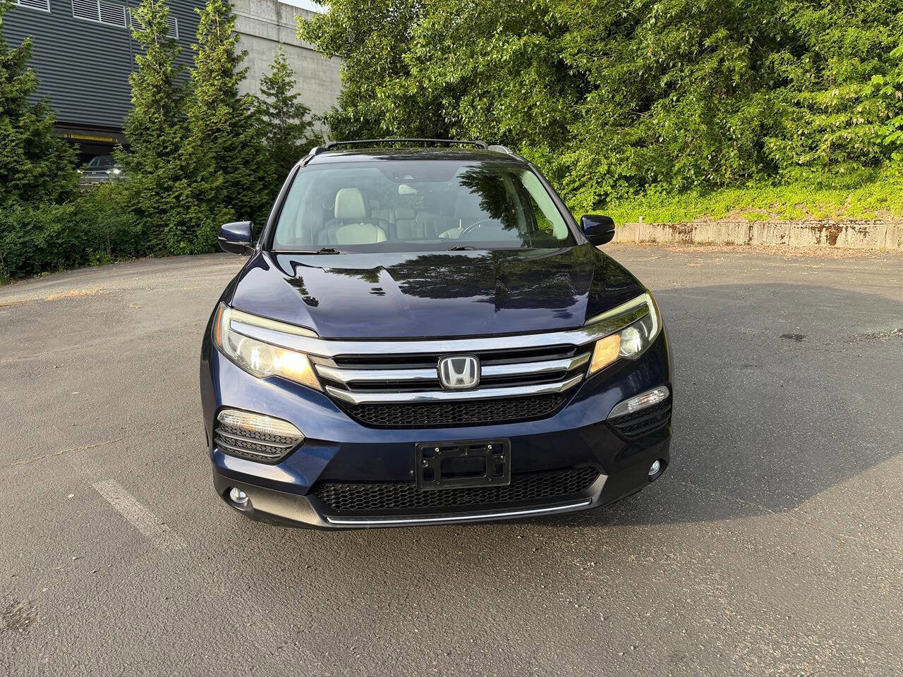 Used 2016 Honda Pilot Elite image 5