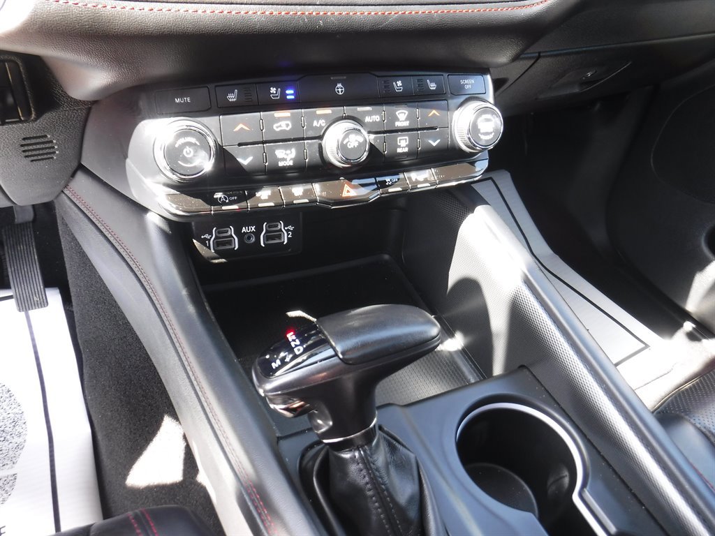 Used 2024 Dodge Durango GT image 16