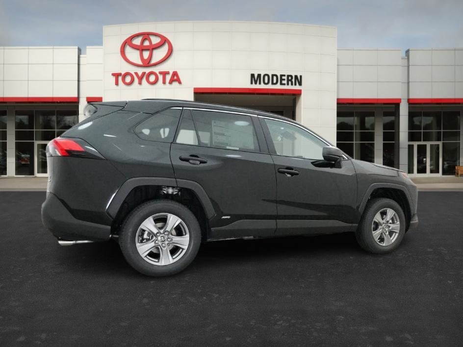 New 2025 Toyota RAV4 LE image 23